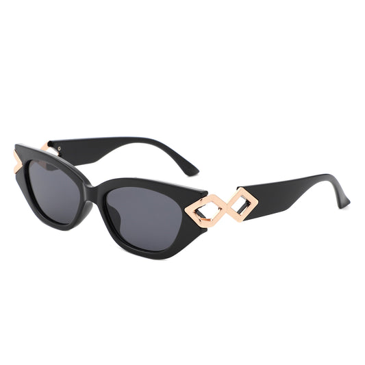 HS2192 - Sleek Vintage Inspired Luxurious Geometric Cat Eye Wholesale Sunglasses