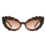 HS1310 - Women Fashion Modern Sculpted Cat Eye Wholesale Sunglasses