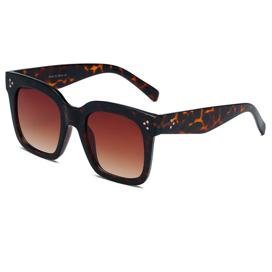 S1057 - Women Square Oversize Sunglasses - Iris Fashion Inc. | Wholesale Sunglasses and Glasses